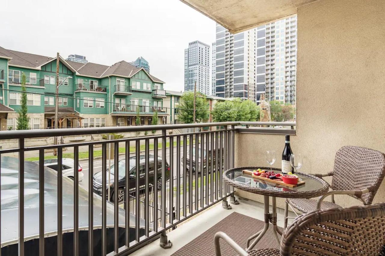 Entire Downtown, Walk To Bmo & Stampede, Parking, 1,5 Hrs To Banff