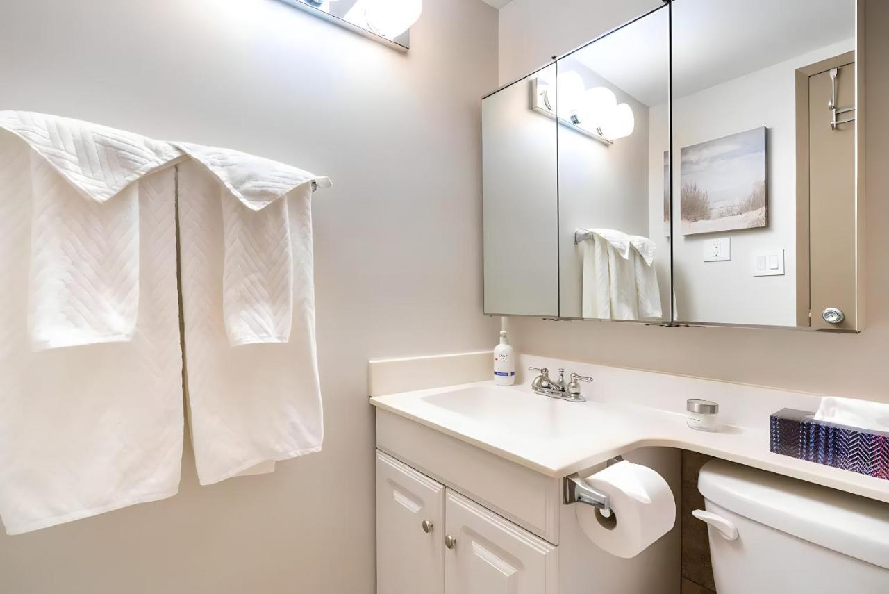 Entire Downtown, Walk To Bmo & Stampede, Parking, 1,5 Hrs To Banff Calgary